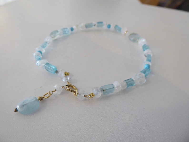 Blue Apatite bracelet in 18K yellow gold, elegant bridal jewelry, unique gift for her, March birthstone,gold anniversary image 4