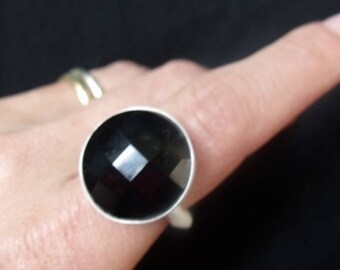 Big Black Onyx cabochon statement ring recycled sterling silver, large onyx ring,natural gemstone cabochon jewellery, gift for goth