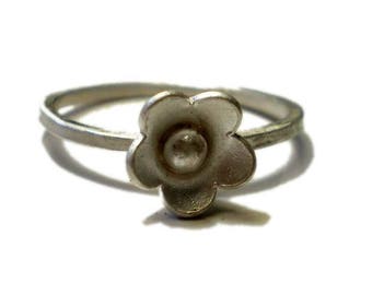 Flower Blum ring