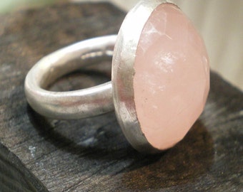 Rose quartz Diva ring, big statement ring with a pink rose cut cabochon in recycled sterling silver ring, gift for her, free uk shipping