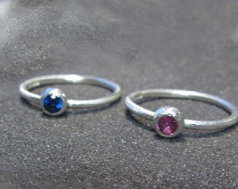 Set of two sterling Silver Stacking ring with blue sapphire and pink sapphire, twins celebrations, friendship rings