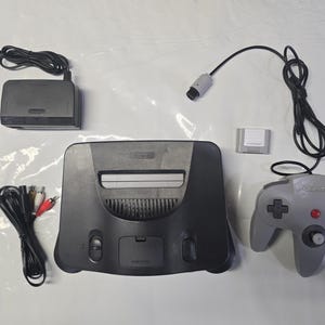 Nintendo 64 N64 Console with Controller and New Memory Card Works Great! L@@K