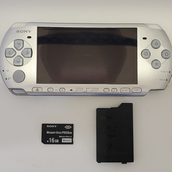 PSP 3001 Console Works Great L@@K! 60-Day Warranty Includes Charger