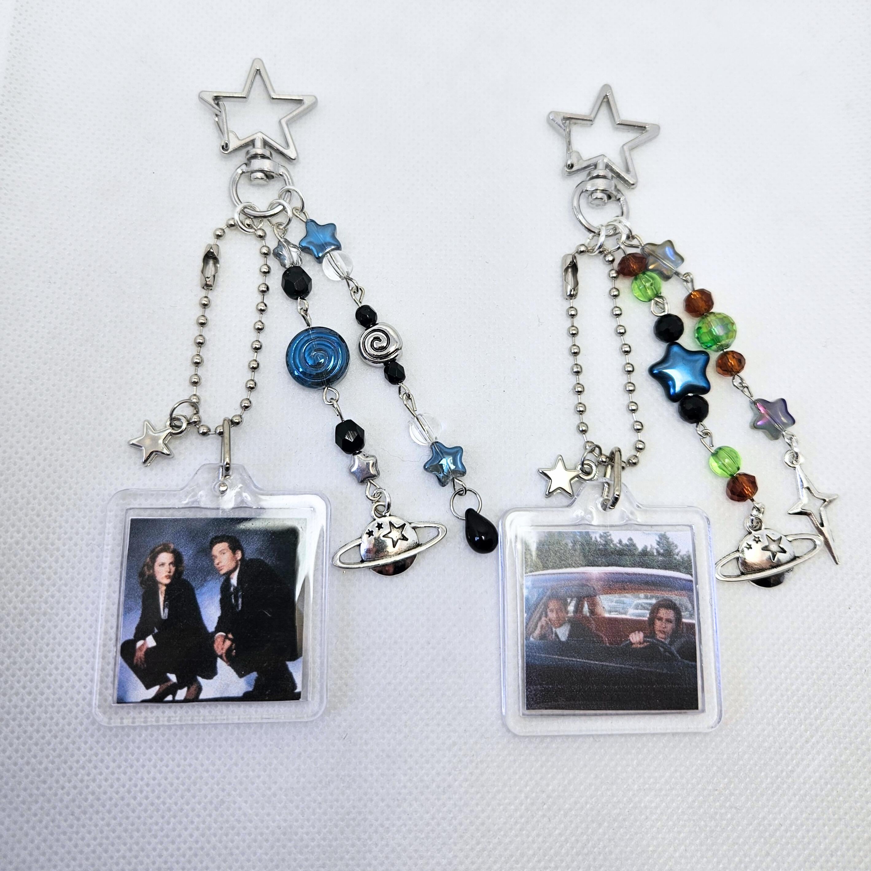 X-Files Keychains | Mulder & Scully | fox mulder dana scully x files alternative aesthetic handmade keychain y2k 90s vintage | HG Original