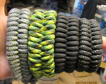 Fishtail Paracord  Survival Bracelets