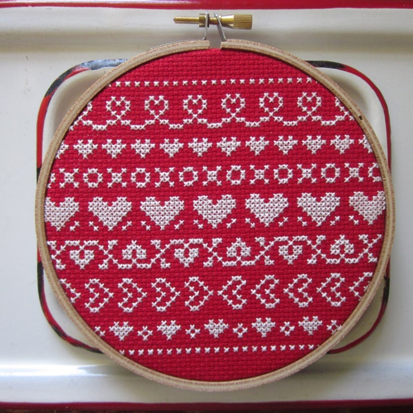 diy x-stitch kit (materials and pattern) - heart beats