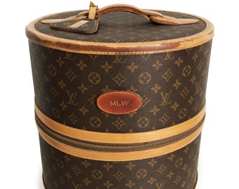 Louis Vuitton x French Company Monogram Wig Case Round Hat Trunk Travel Bag Vintage 1970s Rare