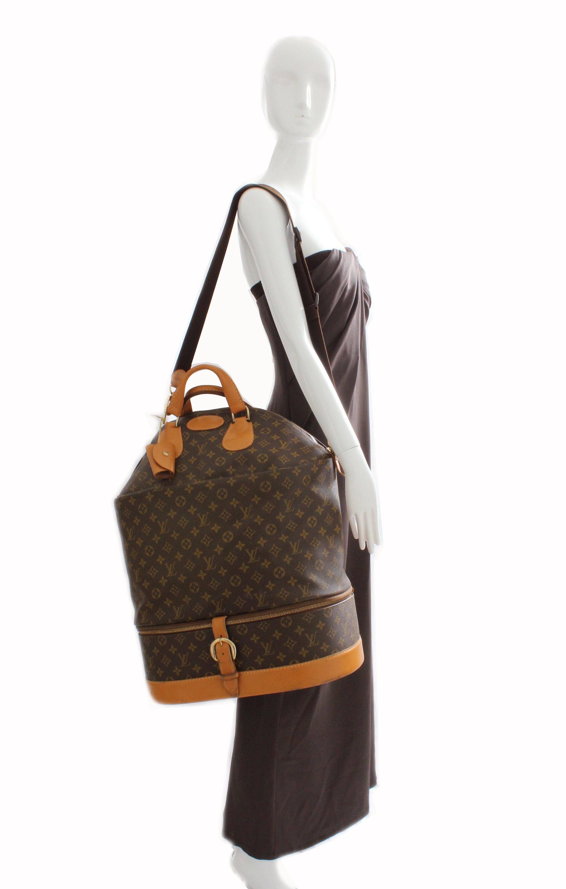 lv travel tote