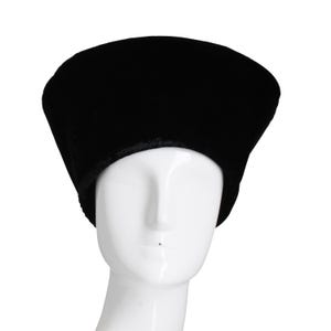 Norma Kamali OMO Hat Beret Black Wool Embellished Rare Retro Vintage 80s Norma Kamali OMO Hat Beret Black Wool Embellished Rare Retro  main image 4