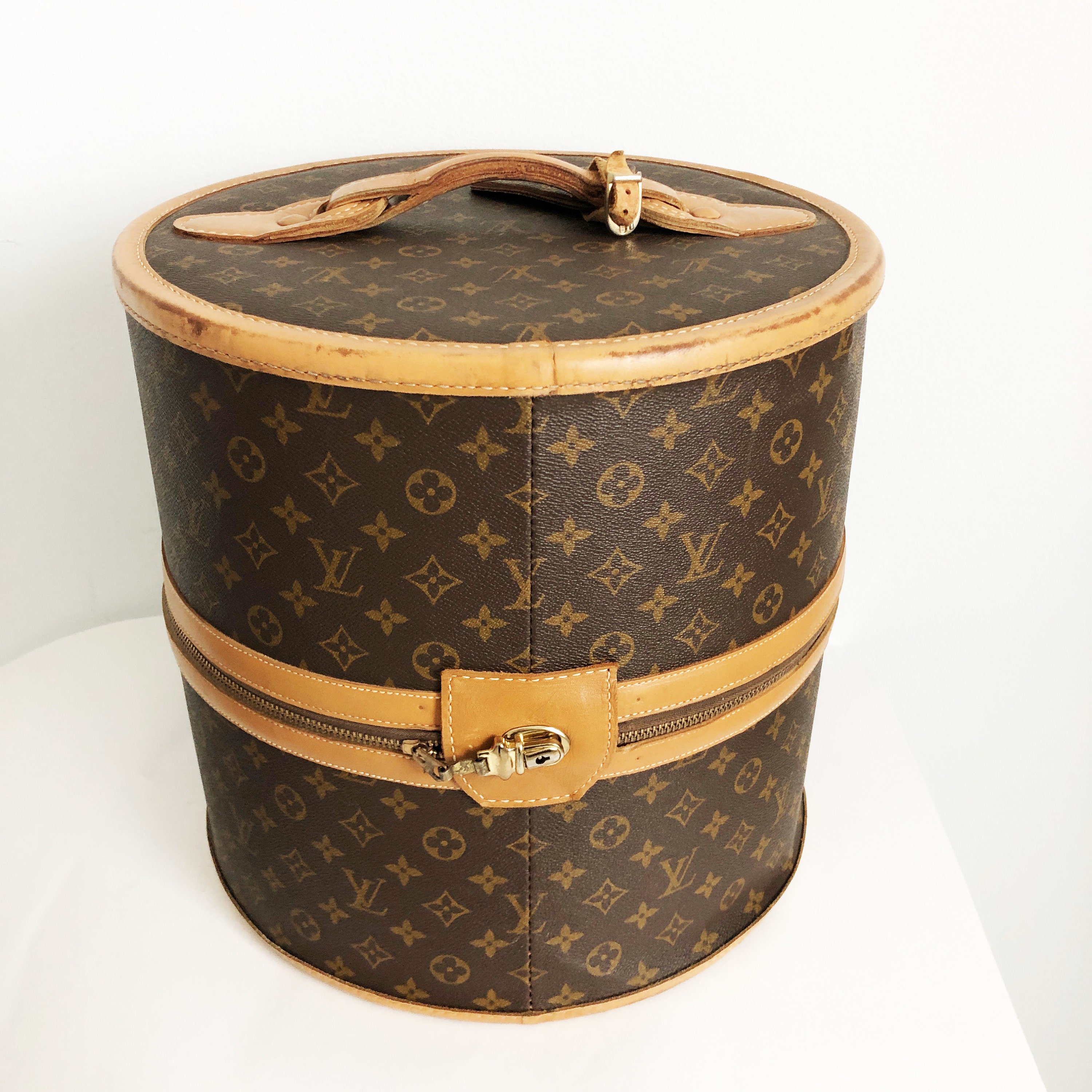 Louis Vuitton Boite Chapeaux 50 Vintage Travel Luggage Hat Box