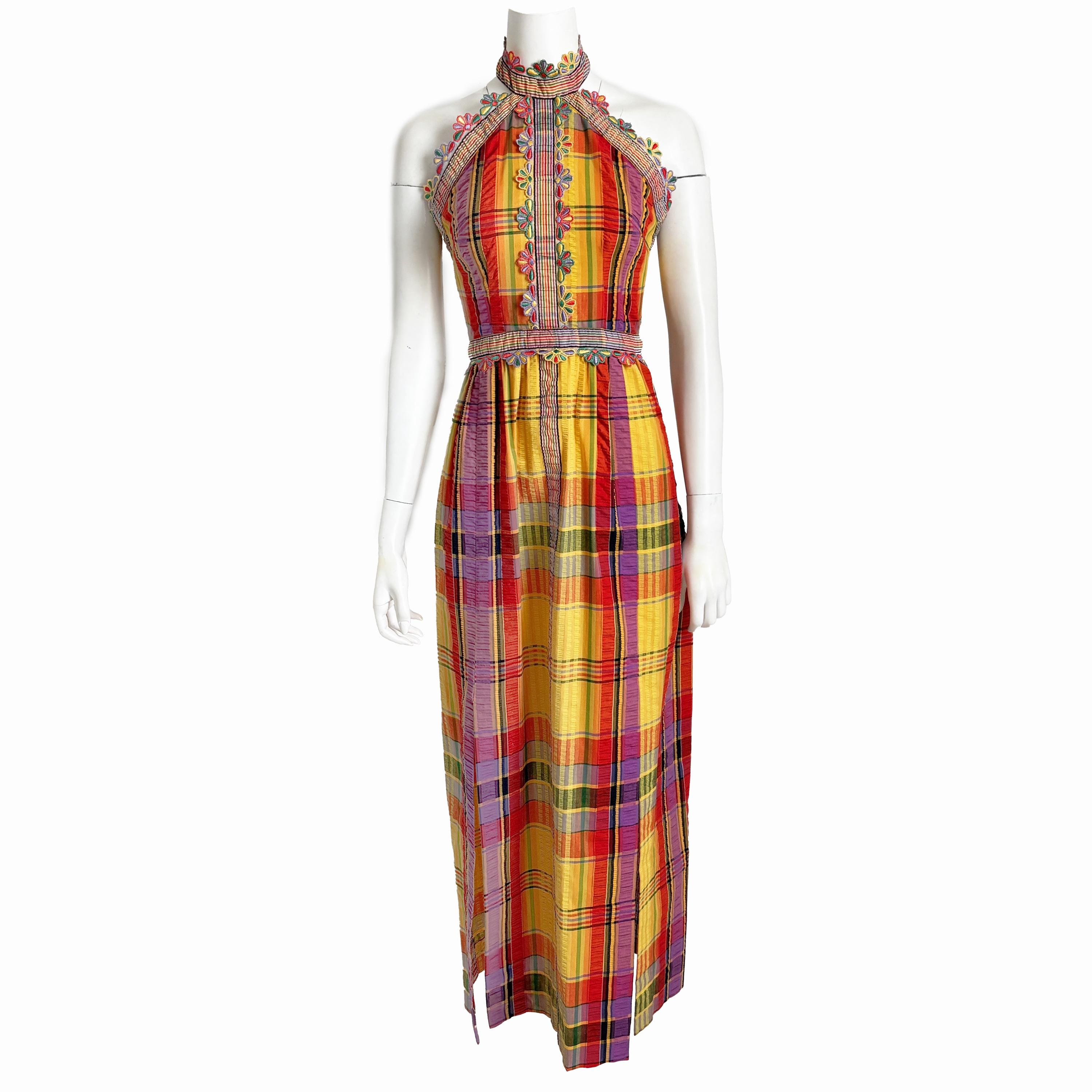 solid halter neck dress Halter Style Dress – Bella Rosa Boutique