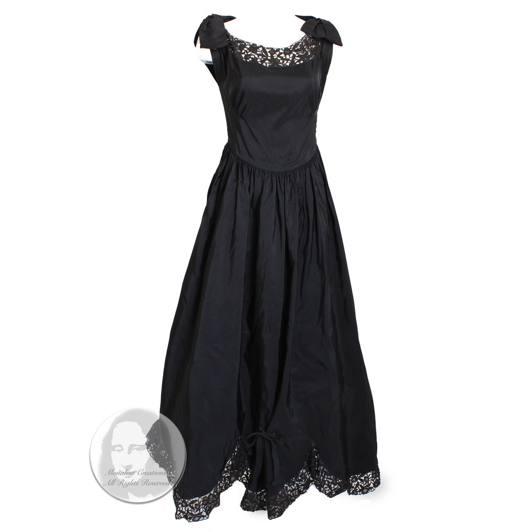 1940s Black Silk Taffeta Halter Gown