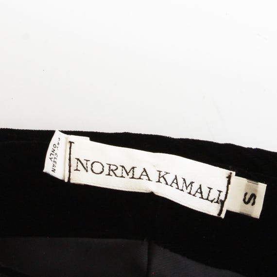 Vintage Norma Kamali Hat Black Velvet High Brim Cossack Style Rare 90s Size S Vintage Norma Kamali Black Velvet Cossack Hat, High Brim  main image 4