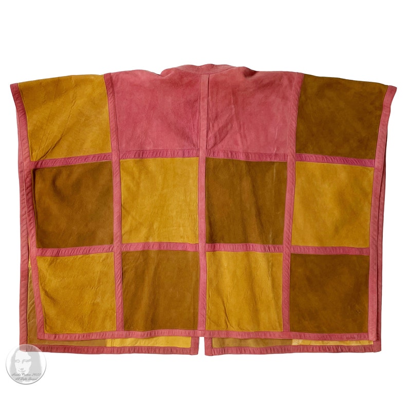 Bonnie Cashin for Sills Poncho Cape Pink Suede Multicolor Patchwork Vintage 1970s Rare S/M afbeelding 6