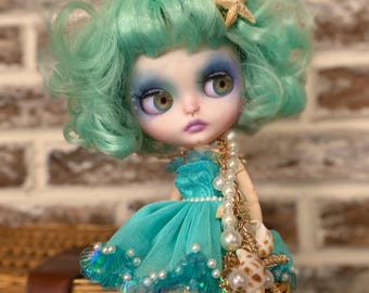 Muirgen Mermaid / 1950's galabal - OOAK Custom Blythe Art-pop