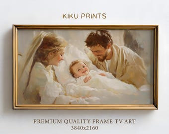 Pode incluir: Uma impressão emoldurada com uma cena familiar com um bebê, mãe e pai. A obra de arte é em tons suaves e quentes, com o texto "KIKU PRINTS" na parte superior e "PREMIUM QUALITY FRAME TV ART 3840x2160" na parte inferior. A moldura é dourada.