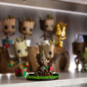 Baby Groot assis Diorama Marvel Gardien de la galaxie image 7