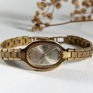 Luch women watch , Vintage mechanical ladies watch Luch, 15 Jewels watch, Gold watch RAY, Cocktail watch, Wristwatch