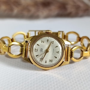 Goud mechanisch dameshorloge Zarja, vintage gouden dameshorloge, goud mechanisch dameshorloge, cocktailhorloge, opwindhorloge