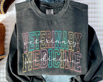 Veterinary Medicine Retro PNG, Vet Tech Nurse Staff (Digital Download)
