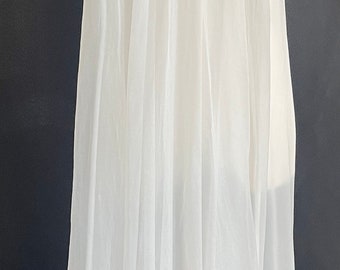 Petite lingerie de mariée Vanity Fair vintage des années 60