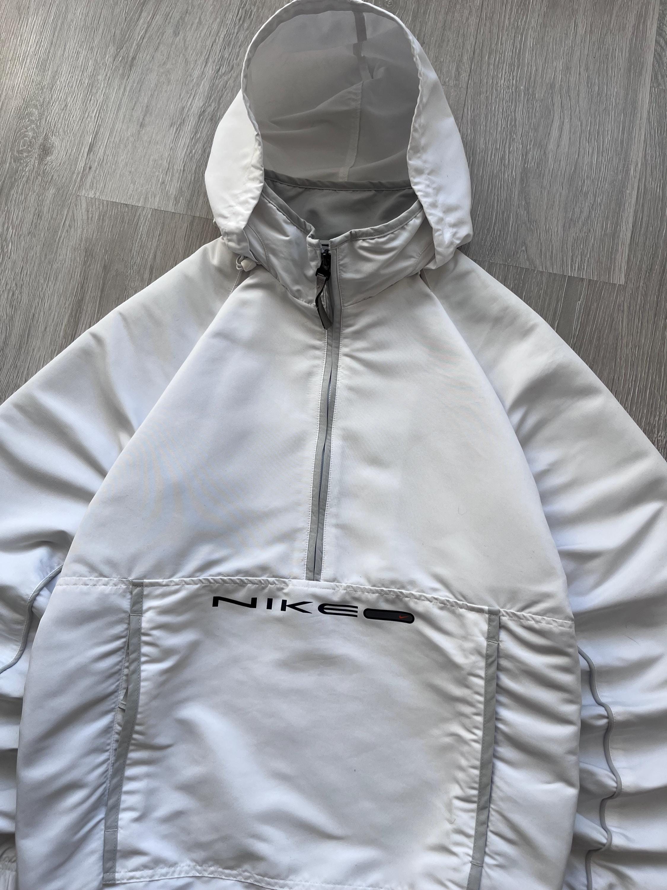 Vintage Nike 1/2 Zip Nylon White Anorak Jacket Center Nike Swoosh