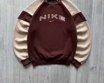 Vintage Nike 90s Brown Sweatshirt Crewneck Mens Big Center Nike Swoosh Embroidered Logo Y2K Unisex