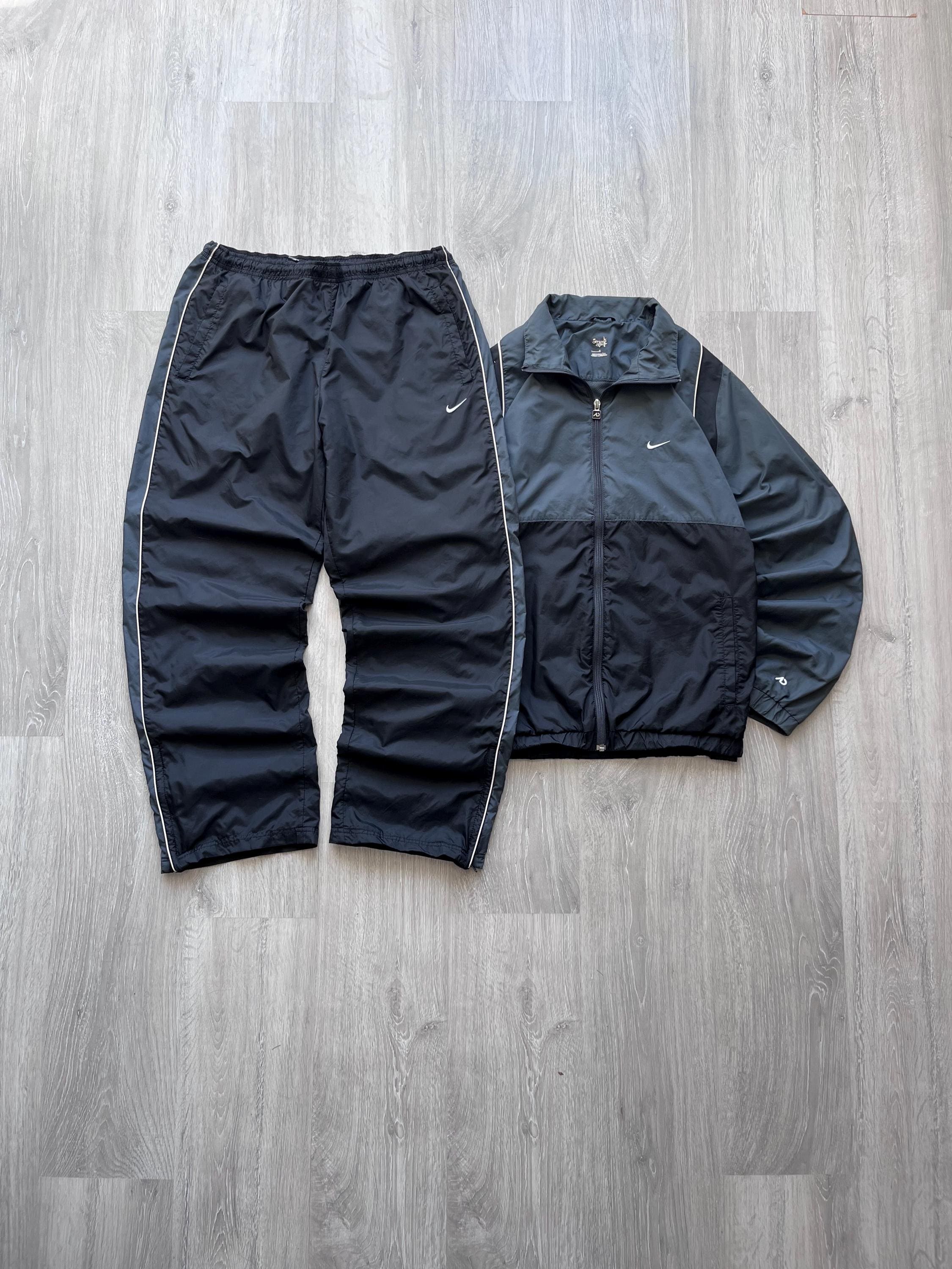 パンツ 00s nike nylon buggy pants archive NIKE 00s 90s nylon pants archive y2k 着画有 - メルカリ