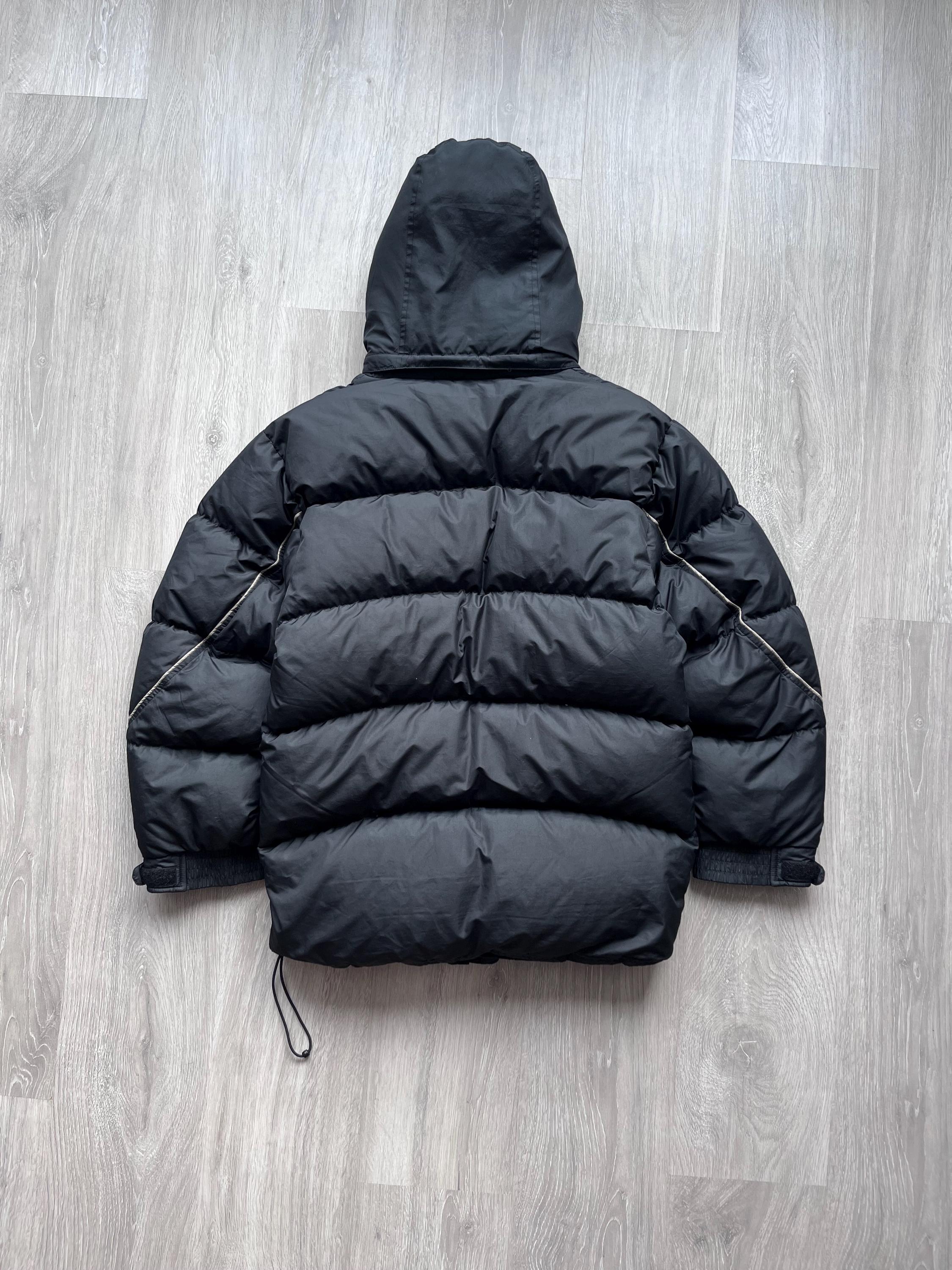 Vintage Nike 00's Black Down Puffer Jacket Mini Swoosh Logo Y2K