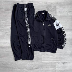 nike blazer women outfit
