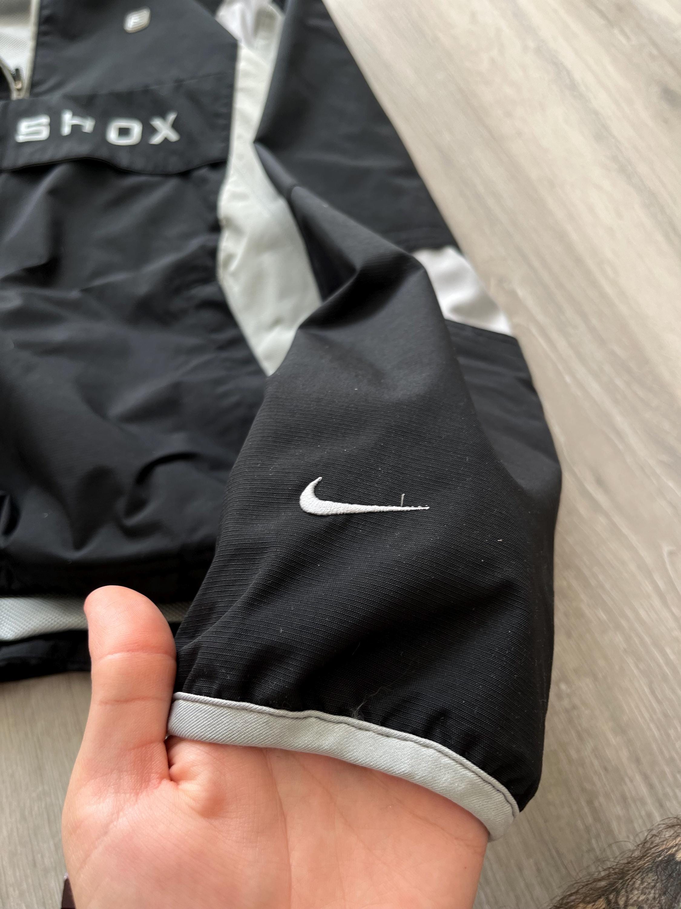 Nike Shox Nylon Jacket サイズM Vintage Nike Shox 1/3 Zip Black Nylon Trackjacket Anorak