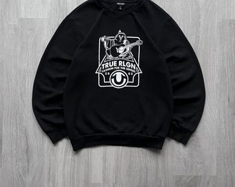 Sudadera vintage True Religion Y2K negra de cuello redondo con el logotipo grande de Buda
