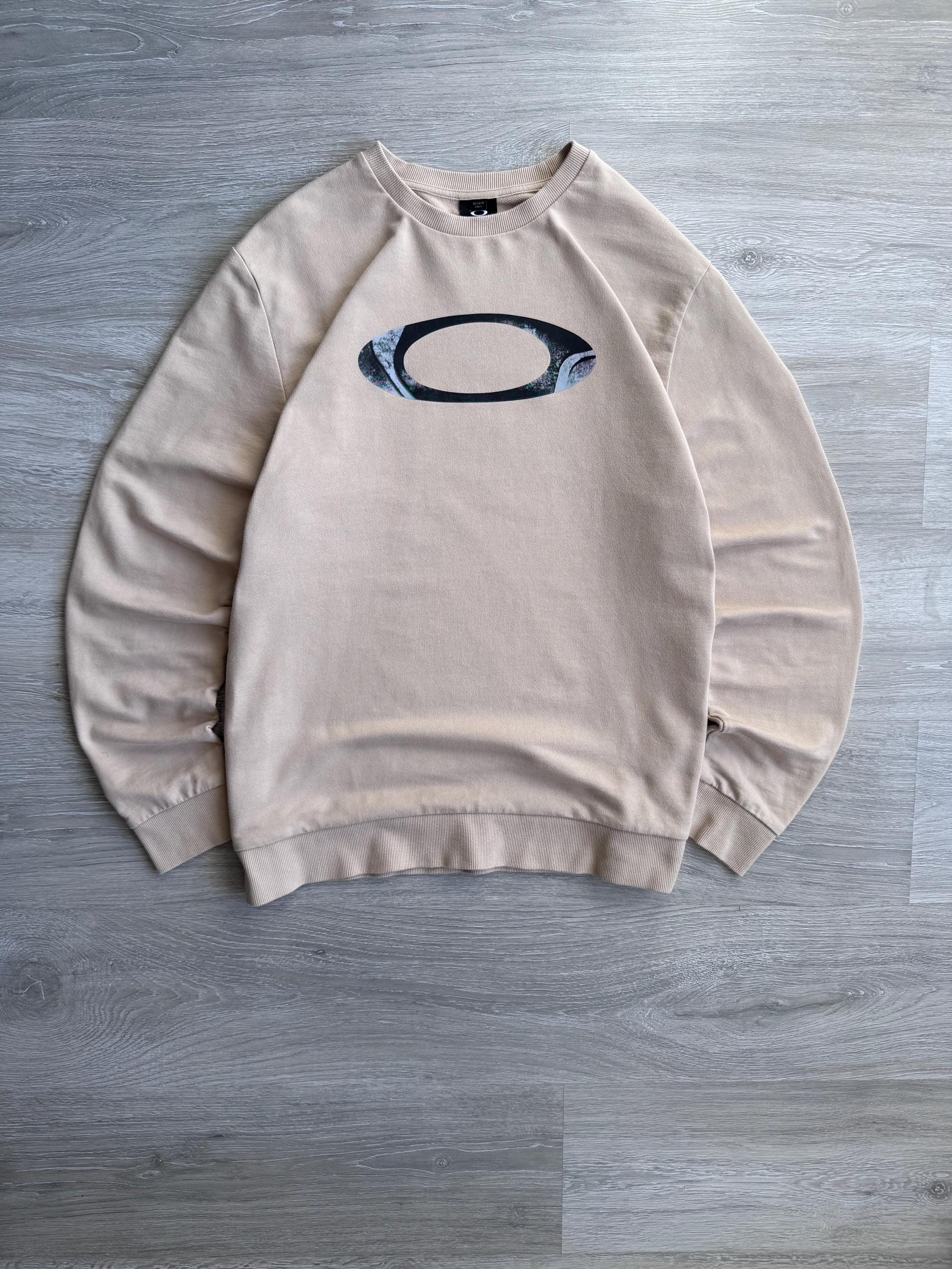 Vintage Oakley Clothing - Etsy Finland