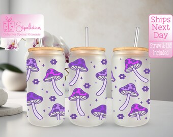 Retro Mushroom Glass Cup - Pink Floral Mushroom Iced Coffee Glass - Glass Tumbler Mother's Day Gift For Her - Glass with Lid and Straw