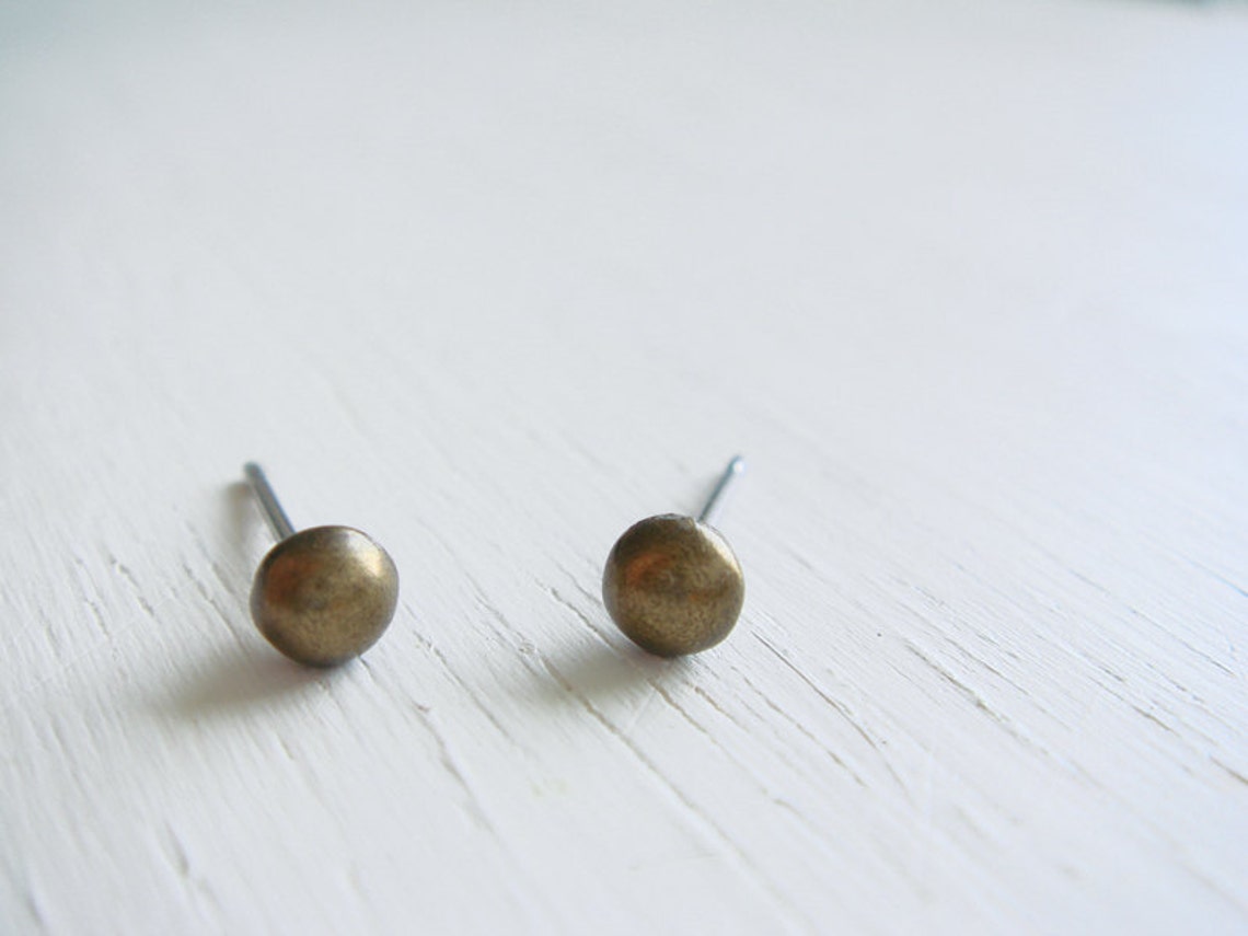 Choose Your Color 3 5mm Super Tiny Dot Geometric Metal Stud Etsy Choose your color 3 5mm super tiny dot geometric metal stud etsy