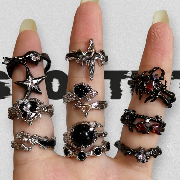 Grunge 90s Rings Set, Irregular Women Vintage Ring, Heart Stars Spider Gothic Rings. Adjustable Gemstone, Y2k Punk Goth Gift Jewelry Rings