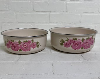 Vintage Gibson Housewares Set of 2 Nesting bowls Porcelain Enamel on Steel Rose Pattern