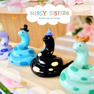 手作りポリマークレイの蛇ペンホルダー：デスク置物