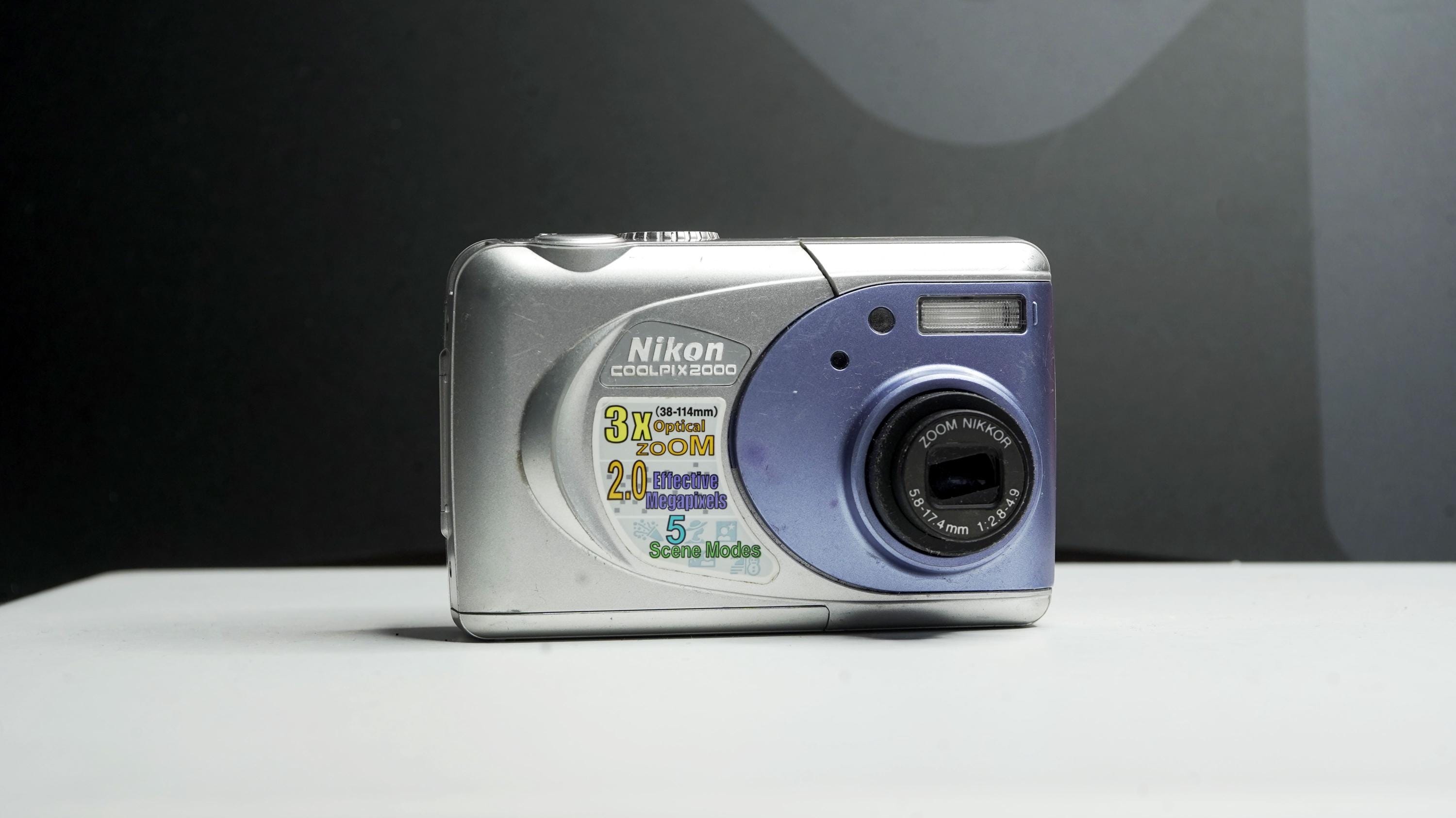Nikon Coolpix 2000 3x Zoom Digital Camera - Etsy