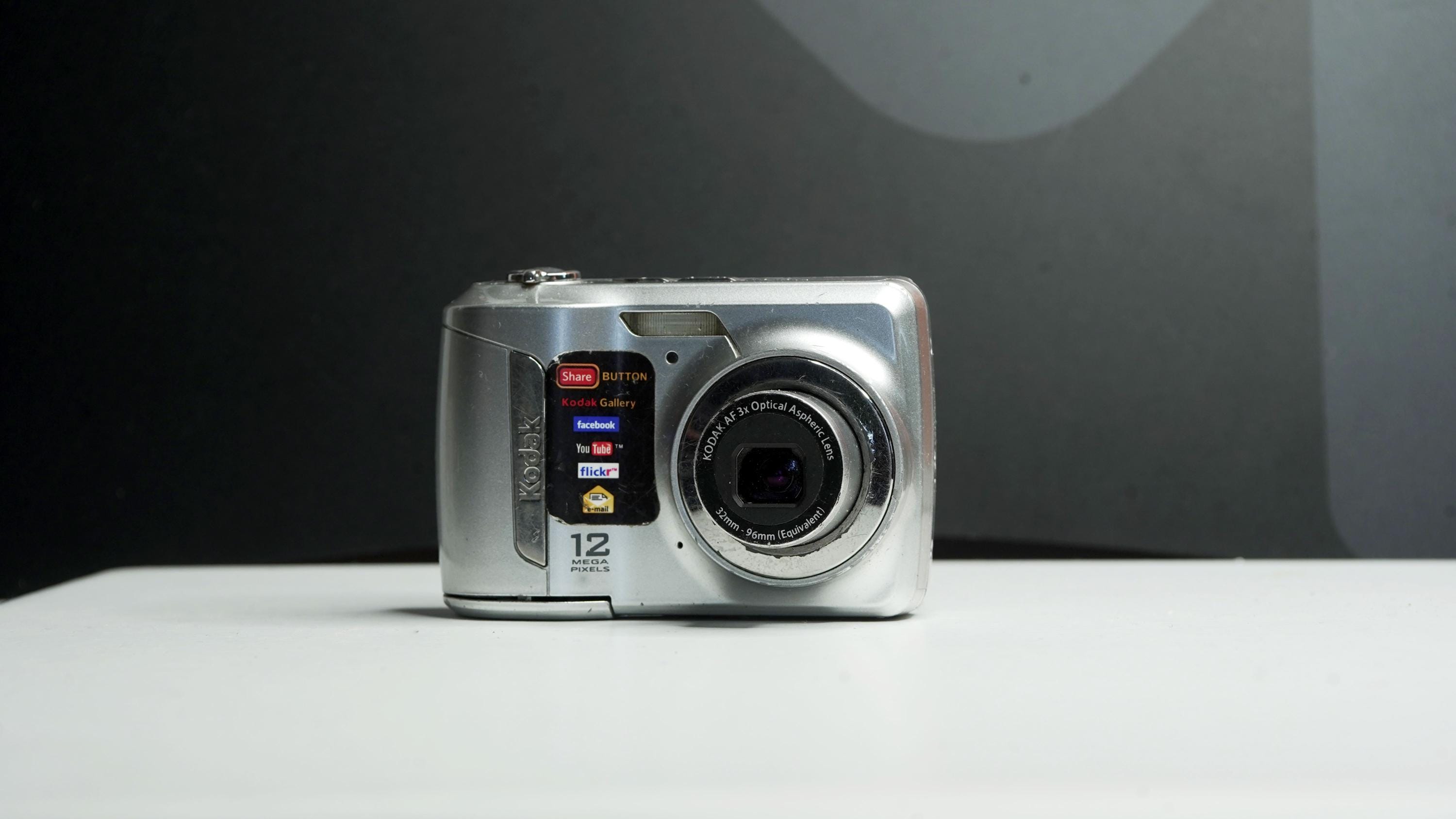 Kodak Easyshare C143 Digicam - Y2K Digital Camera - Fully Working