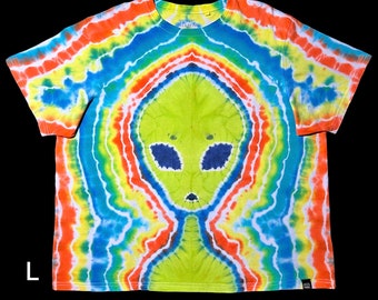 T-Shirt tie-dye extraterrestre