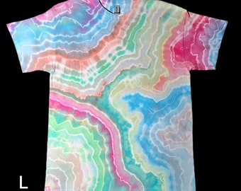 T-shirt tie-dye