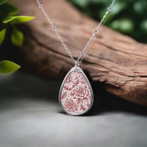 Red Rose Vine Oval Necklace