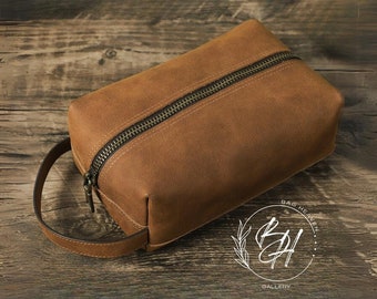 Portable Leather Bag | Compact Leather Bag Organizer | Men's and Women's Travel Purse | Unisex Travel Satchel | Vintage Style Bag