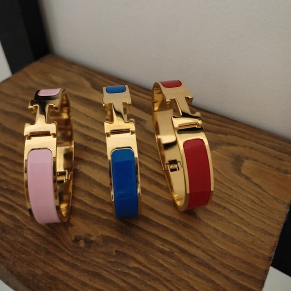 Versatile Clic On Bracelet -  Stylish Bangle Cuff - Gift For Motherday