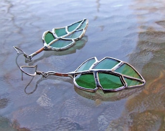 Recycled Green Glass - Elm Leaf Earrings - Mother's Day Gift - Mother's Day Jewelry - Eco Friendly Jewelry