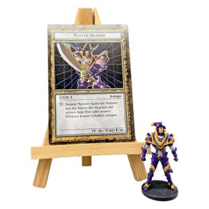 Yugioh Dungeon Dice Monsters Buster Blader Actionfigur 4cm Spielkarte ST-04 96KT
