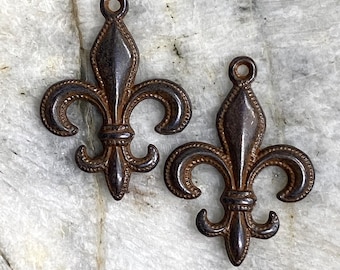 Fleur de lis pendant cross charms rustic religious supplies nola new orleans saints antique rusty brown 2 pcs (rb7)