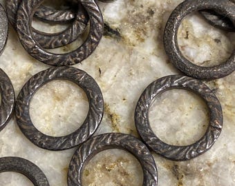 13mm textured closed peeter connector jump ring circle link rustic altered art supplies jewelry antique rusty brown 5 pcs (rb3)