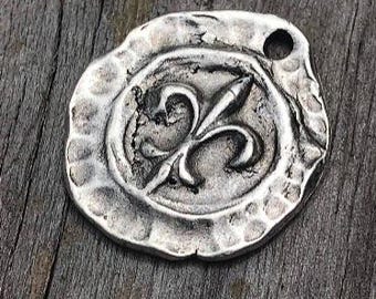 Pewter Fleur De Lis Charm pendant artisan original components earring supplies Religious NOLA Saints Cross Antique Silver 7/8" 1 pc (S06)